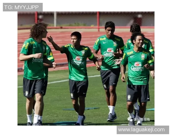 武汉篮球队在世锦赛中的团队协作表现分析与点评